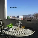 JAWORSKI APARTAMENT\'S - Studio Apartament DeLuxe 40m2 Centrum Balkon typu Loggia z widokiem na miasto - FV